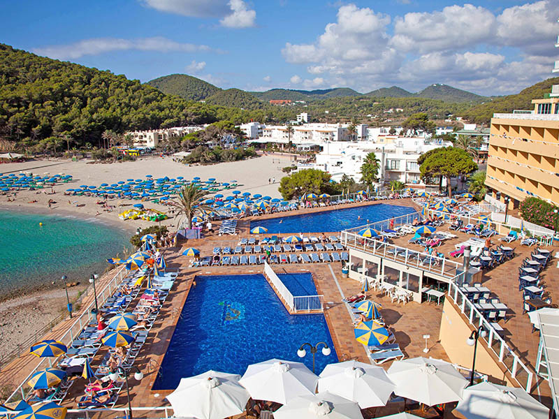 Sirenis Cala Llonga Resort